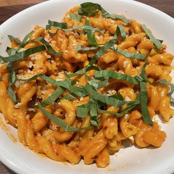 Il Bracco - Spicy gemelli - Italian Near Me - Houston, Texas Il Bracco - Spicy gemelli - Italian Near Me - Houston, Texas