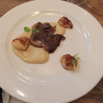 The Albert Square Chop House - Ox cheek and scallop - British Near Me - Manchester, XGM
