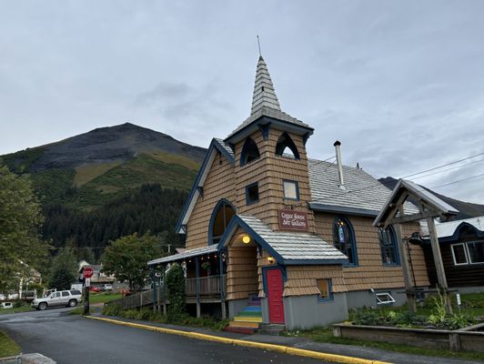 Resurrect Art Coffee House by null