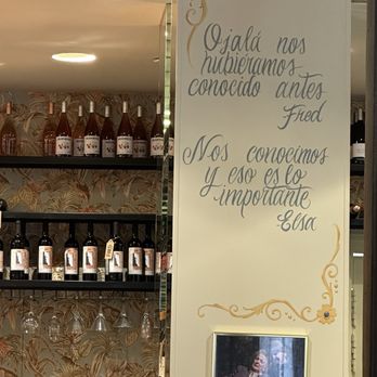 Elsa y Fred - Salon column - Tapas/Small Plates Near Me - Barcelona, B