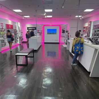 T-Mobile Experience Store - inside the store - Mobile Phones Near Me - Aiea, Hawaii T-Mobile Experience Store - inside the store - Mobile Phones Near Me - Aiea, Hawaii