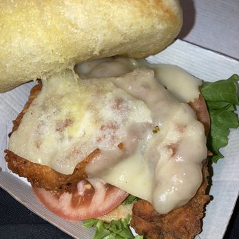 Chick-fil-A - Spicy Deluxe Sandwich - Fast Food Near Me - North York, Ontario Chick-fil-A - Spicy Deluxe Sandwich - Fast Food Near Me - North York, Ontario