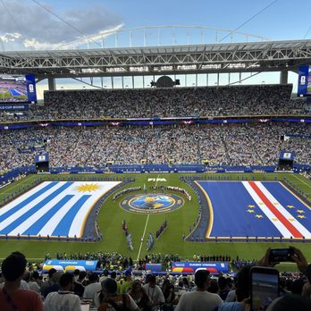 Hard Rock Stadium - Stadiums & Arenas Near Me - Miami Gardens, Florida Hard Rock Stadium - Stadiums & Arenas Near Me - Miami Gardens, Florida