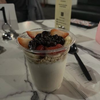 Ange Noir Cafe - Granola Clusters - Coffee & Tea Near Me - Brooklyn, New York