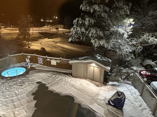 Truckee Donner Lodge by null
