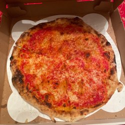 Hudson 303 Sport Cafe - Pizza