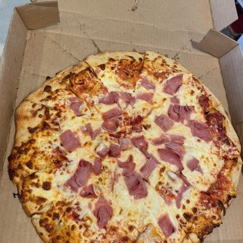 Del's Pizzeria & Restaurant - Large ham - Pizza Near Me - Trenton, Michigan Del's Pizzeria & Restaurant - Large ham - Pizza Near Me - Trenton, Michigan