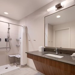 Fairfield by Marriott Inn & Suites Cleveland Tiedeman Road