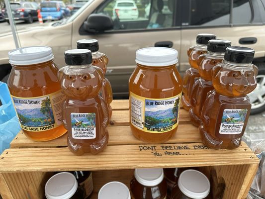 Midtown Ventura Certified Farmers' Market by null