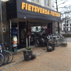 Fietsverda Fietsen - Bike rental for international students, and tourists. They also sell and repair bikes.