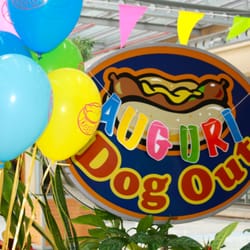 Dog Out presso Otto Gallery
