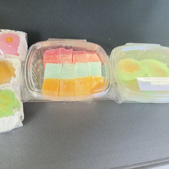 Osaka-Ya - Assortment of mochi and manju - Desserts Near Me - Sacramento, California