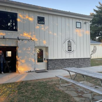 Two Story Chimney Ciderworks - Cideries Near Me - Gaithersburg, Maryland