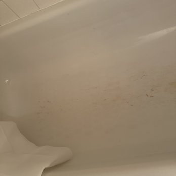 RL Workman Homes - a dirty bathtub - Painters Near Me - Hereford, Arizona RL Workman Homes - a dirty bathtub - Painters Near Me - Hereford, Arizona