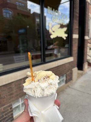 Black Dog Gelato by null