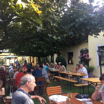 Weinbau Stadlmann - Wine Bars Near Me - Vienna, 9 Weinbau Stadlmann - Wine Bars Near Me - Vienna, 9