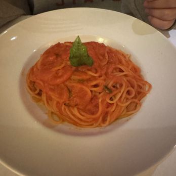 Serafina - Pomodoro - Italian Near Me - New York, New York Serafina - Pomodoro - Italian Near Me - New York, New York