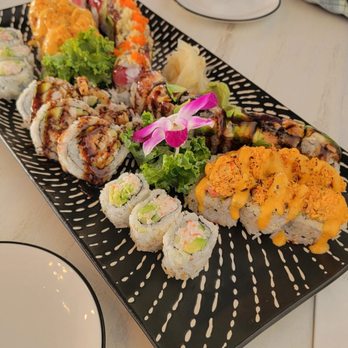 Yaki Sushi - California roll, Spider roll, dragon roll, volcano rolls and tuna crunch roll - Sushi Bars Near Me - Chantilly, Virginia Yaki Sushi - California roll, Spider roll, dragon roll, volcano rolls and tuna crunch roll - Sushi Bars Near Me - Chantilly, Virginia