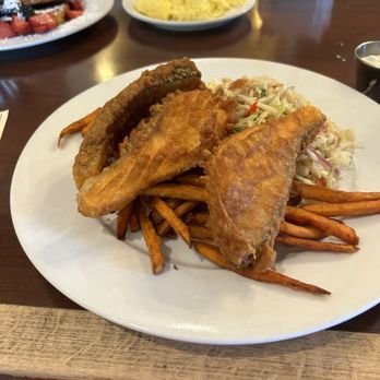 Marston's - Breakfast & Brunch Near Me - Valencia, California Marston's - Breakfast & Brunch Near Me - Valencia, California