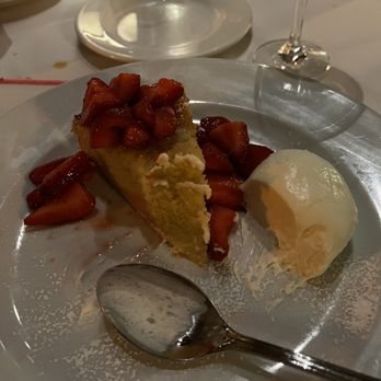 BIX - Olive Oil cake - American Near Me - San Francisco, California BIX - Olive Oil cake - American Near Me - San Francisco, California