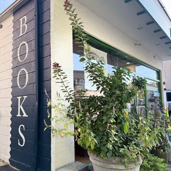 Paper Nautilus - Bookstores Near Me - Providence, Rhode Island