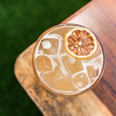 Paramour At The Phipps by null