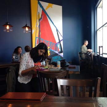 Gravity Espresso & Wine Bar - Looking North - Coffee & Tea Near Me - Calgary, Alberta Gravity Espresso & Wine Bar - Looking North - Coffee & Tea Near Me - Calgary, Alberta