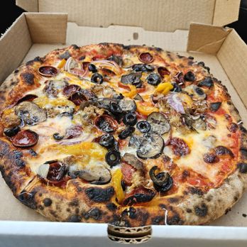 Best Side Pies - Supreme pizza - Pizza Near Me - Kapolei , Hawaii Best Side Pies - Supreme pizza - Pizza Near Me - Kapolei , Hawaii