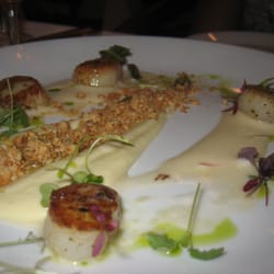 Onda Ristorante Italiano - Scallops with watercress and yoghurt mousseline