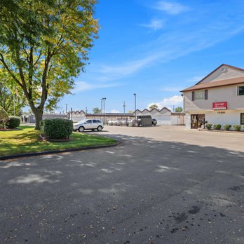 Storage Sense - Self Storage Near Me - Livonia, Michigan