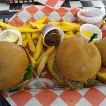 Sandi's Diner - The three sliders, pulled pork, hamburger, and sausage. - Diners Near Me - Corpus Christi, Texas Sandi's Diner - The three sliders, pulled pork, hamburger, and sausage. - Diners Near Me - Corpus Christi, Texas