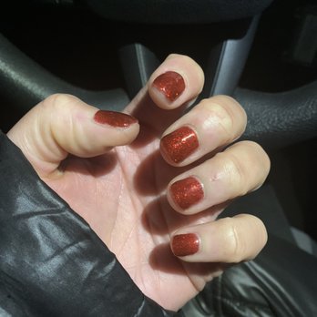 Glo Nail Bar - Holiday red gel nails - Nail Salons Near Me - Fort Wayne, Indiana
