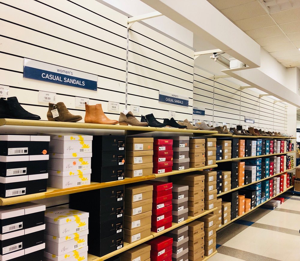 MARSHALLS 19 Photos & 23 Reviews Department Stores Bergen Mall