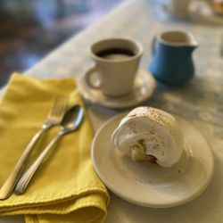 Helvetia Hutte Restaurant - Peach Cobbler