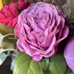 Floral arrangement
