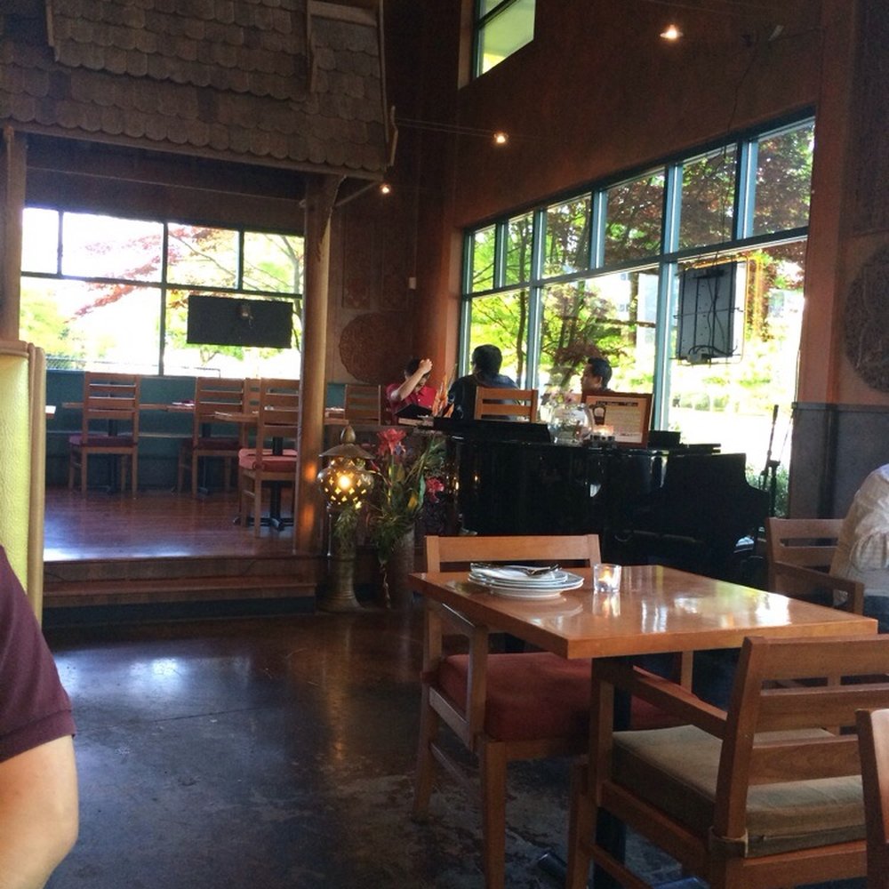 Zab Thai - Fancy! There's a piano! Beautiful atmosphere! - Thai Near Me - Everett, Washington Zab Thai - Fancy! There's a piano! Beautiful atmosphere! - Thai Near Me - Everett, Washington
