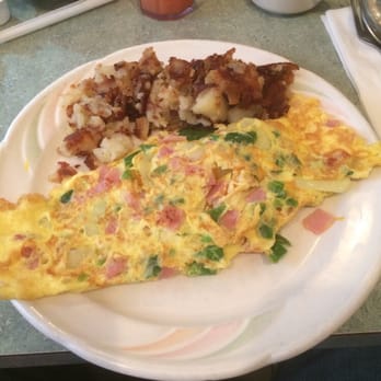 SKD Kitchen And Drinks - Omelette - Pizza Near Me - Saint Pete Beach, Florida SKD Kitchen And Drinks - Omelette - Pizza Near Me - Saint Pete Beach, Florida