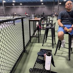 Missouri Pickleball Club - Uncomfortable metal benches