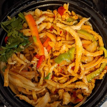 Noodles Express - Shredded chicken in garlic sauce - Noodles Near Me - Denver, Colorado