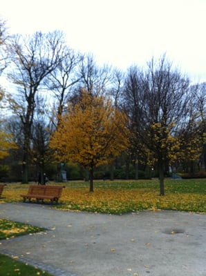 Parc du Cinquantenaire by null