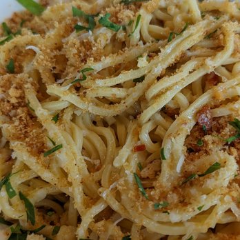 Grassa - Spaghetti aglio e olio - Salad Near Me - Vancouver, Washington