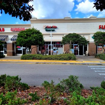 O Sole Mio Cucina Italiana - Oct 2021: Exterior Pic 4 of 4 - Italian Near Me - Newberry, Florida O Sole Mio Cucina Italiana - Oct 2021: Exterior Pic 4 of 4 - Italian Near Me - Newberry, Florida