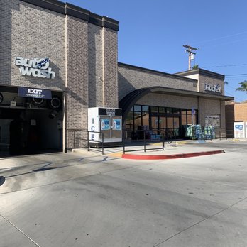 Chevron - the outside of a building with a parking lot - Convenience Stores Near Me - Lake Elsinore, California
