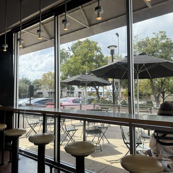 Chipotle Mexican Grill - Outdoor seating - Mexican Near Me - San Antonio, Texas Chipotle Mexican Grill - Outdoor seating - Mexican Near Me - San Antonio, Texas