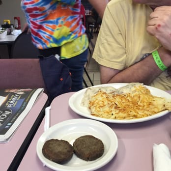 Hungry Hunter Restaurant - Don't forget your cinnamon roll, the best! - Breakfast & Brunch Near Me - Branson, Missouri