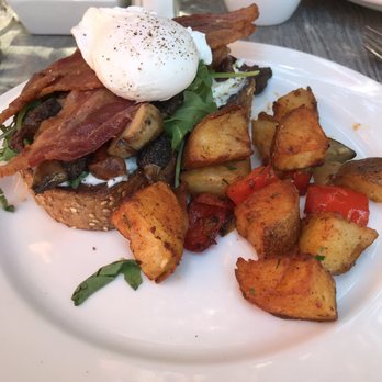 Lovina - Mushroom toast w poached egg, duck fat potatoes.  Bacon added.  So good. - New American Near Me - Calistoga, California