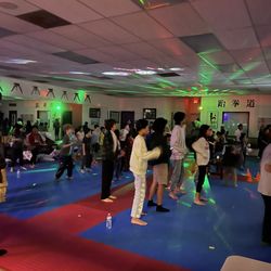 Lee's Tae Kwon DO