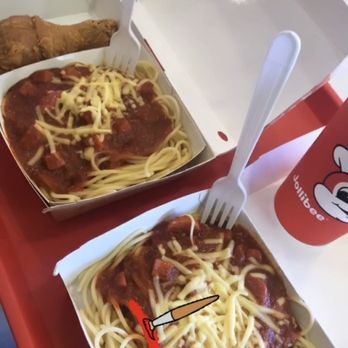 Jollibee - Chickenjoy, Spaghetti (pre covid pic) - Fast Food Near Me - San Jose, California