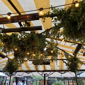 Chiltern Firehouse - Restaurants Near Me - London, XGL Chiltern Firehouse - Restaurants Near Me - London, XGL