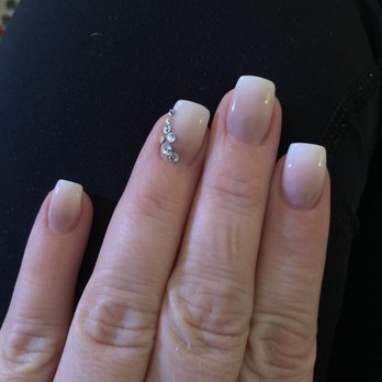 Model Nails - An ombré done by Son - Nail Salons Near Me - Hemet, California Model Nails - An ombré done by Son - Nail Salons Near Me - Hemet, California